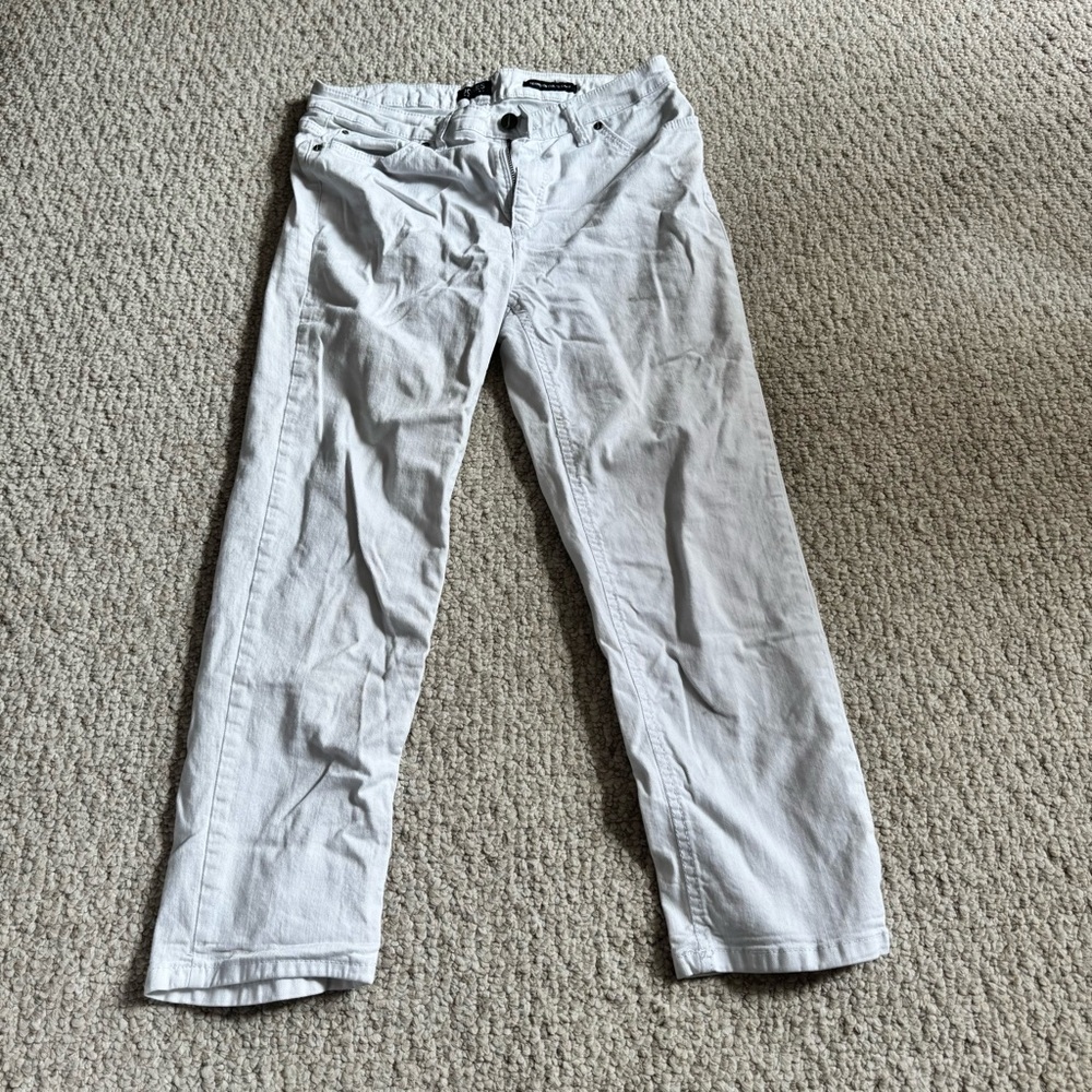 Jones New York White Chinos Lightweight Straight Leg